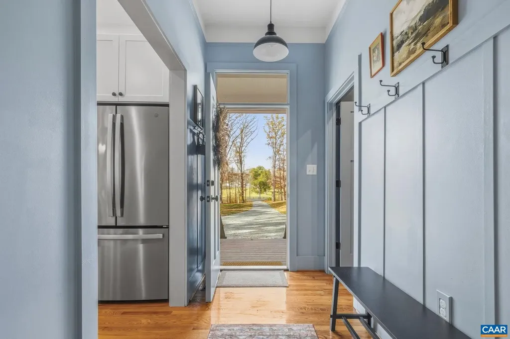 6485 Gordonsville Road Keswick VA 22947