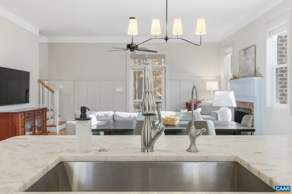 6485 Gordonsville Road Keswick VA 22947