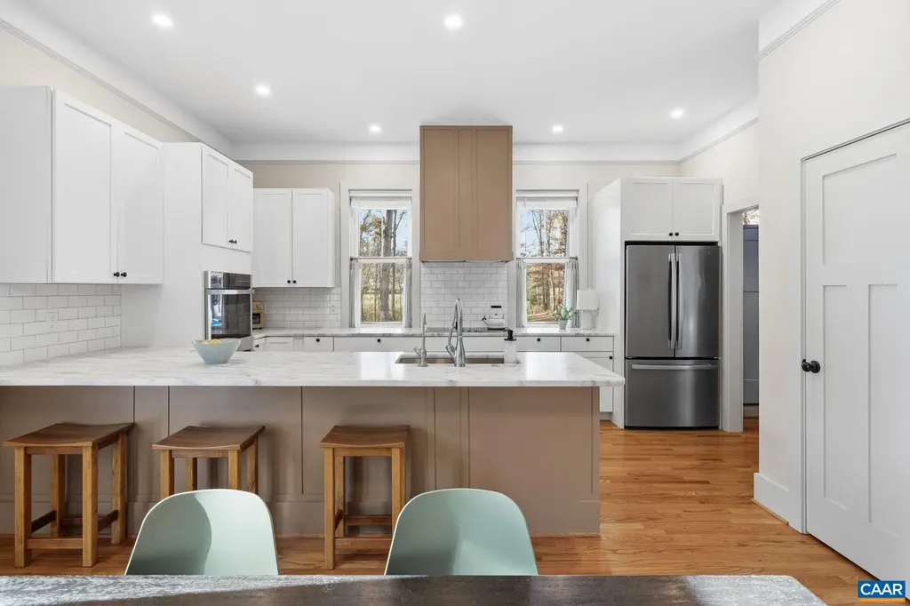 6485 Gordonsville Road Keswick VA 22947