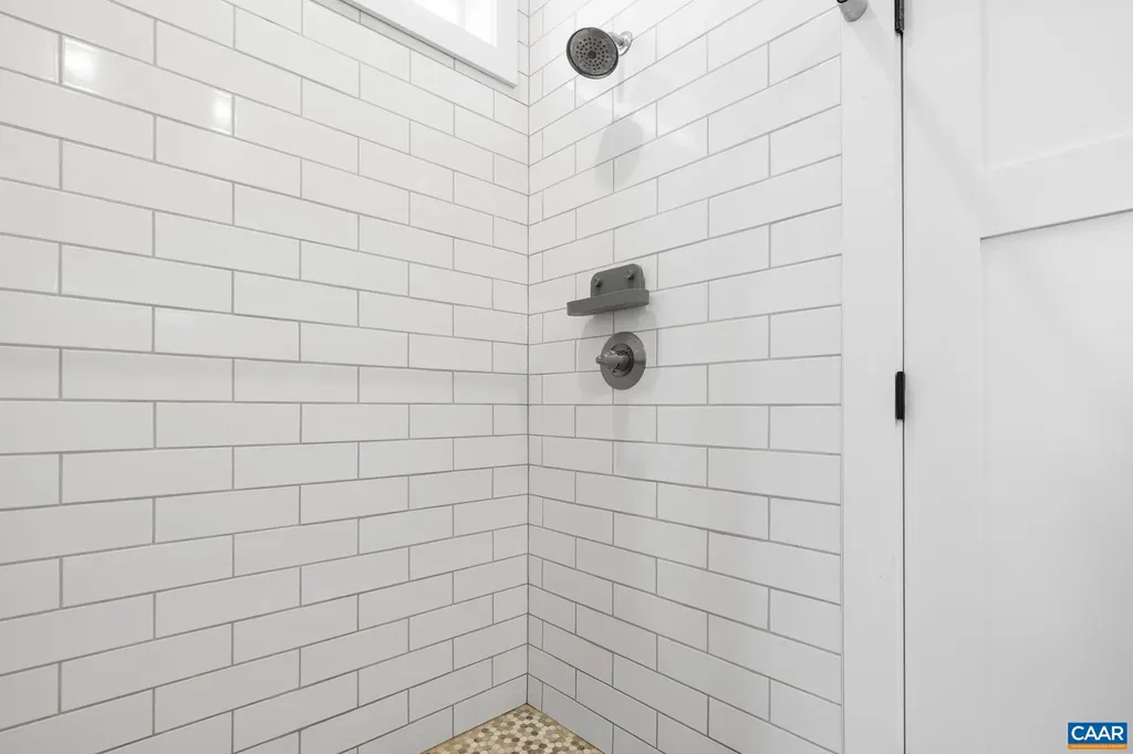 6485 Gordonsville Road Keswick VA 22947