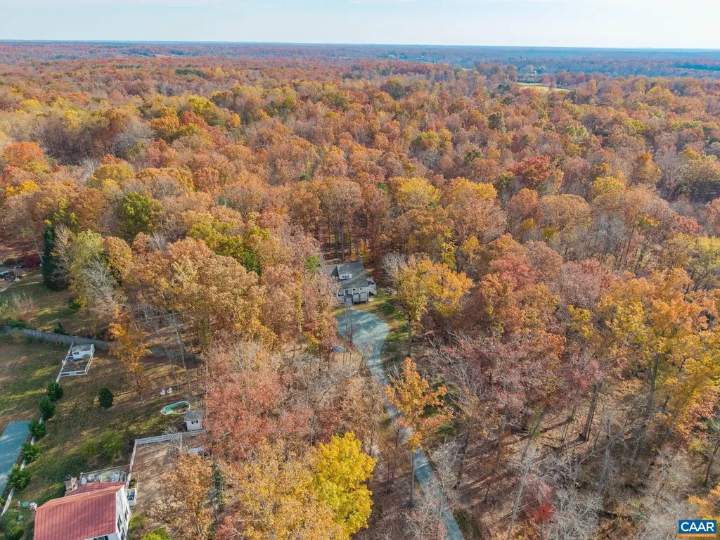 6485 Gordonsville Road Keswick VA 22947