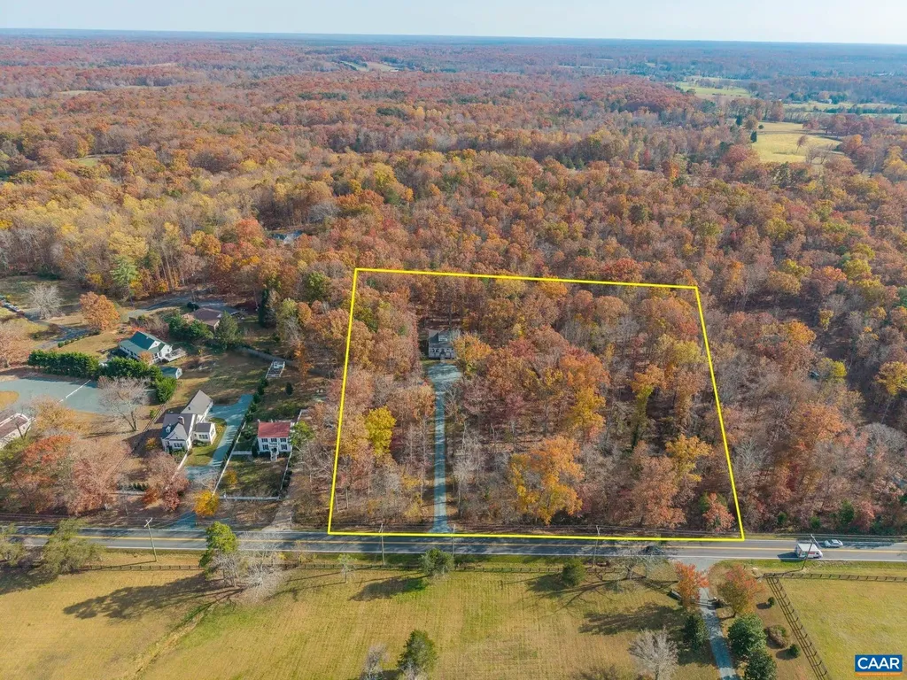 6485 Gordonsville Road Keswick VA 22947