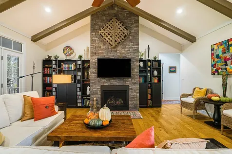 124 Steeplechase Drive Penn Laird VA 22846