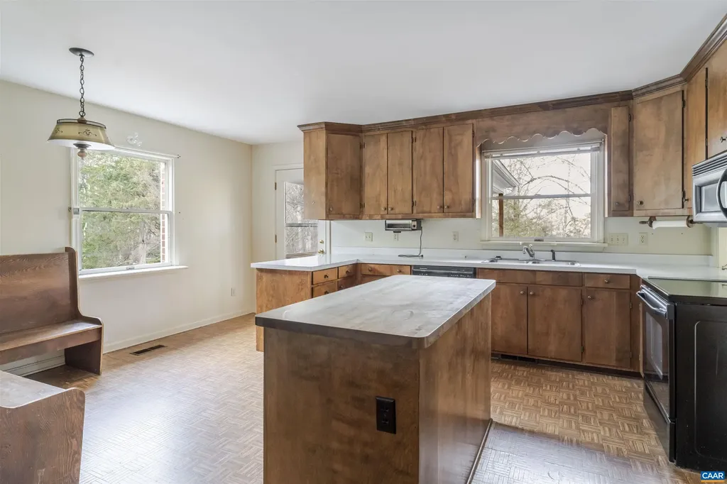 630 Kearsarge Circle Charlottesville VA 22903