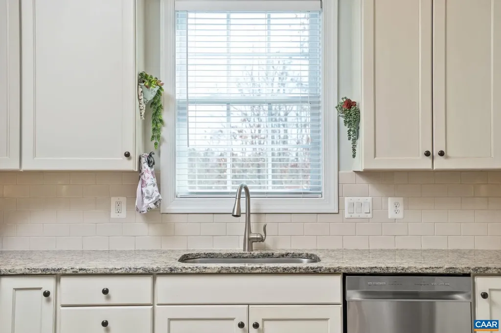 113 Mulberry Drive Palmyra VA 22963