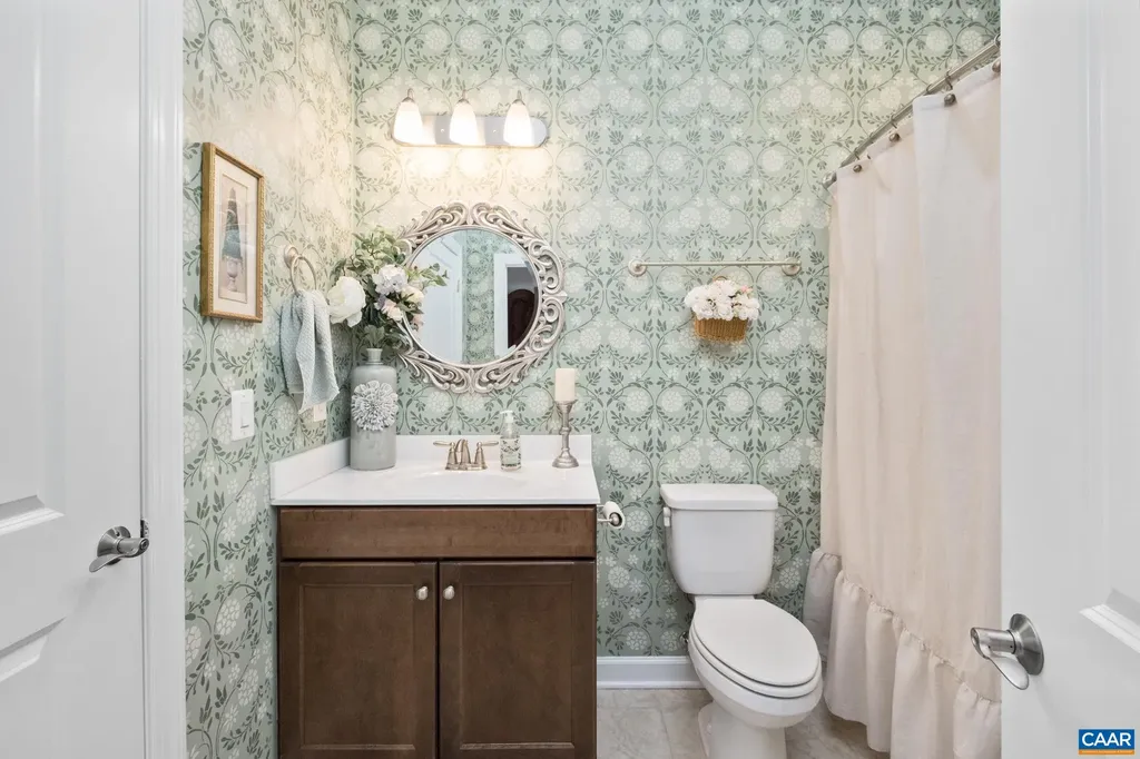 113 Mulberry Drive Palmyra VA 22963