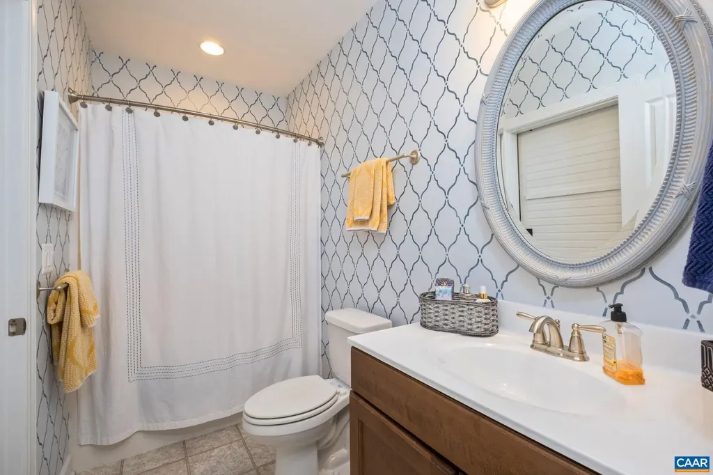 113 Mulberry Drive Palmyra VA 22963