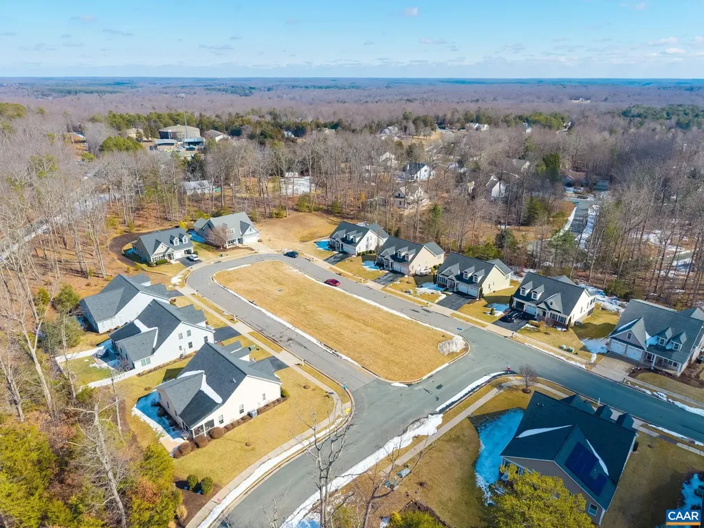 113 Mulberry Drive Palmyra VA 22963