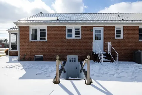 405 North River Road Bridgewater VA 22812