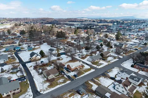 405 North River Road Bridgewater VA 22812