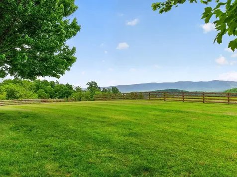235 Howardsville Road Staunton VA 24401