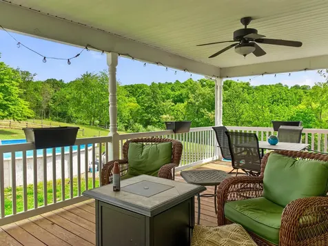 235 Howardsville Road Staunton VA 24401