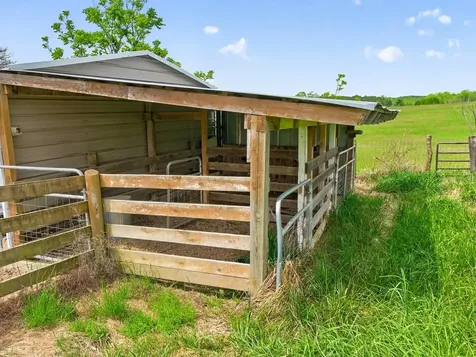 235 Howardsville Road Staunton VA 24401