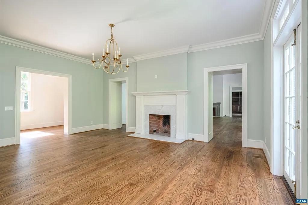 2405 Coopers Lane Charlottesville VA 22902