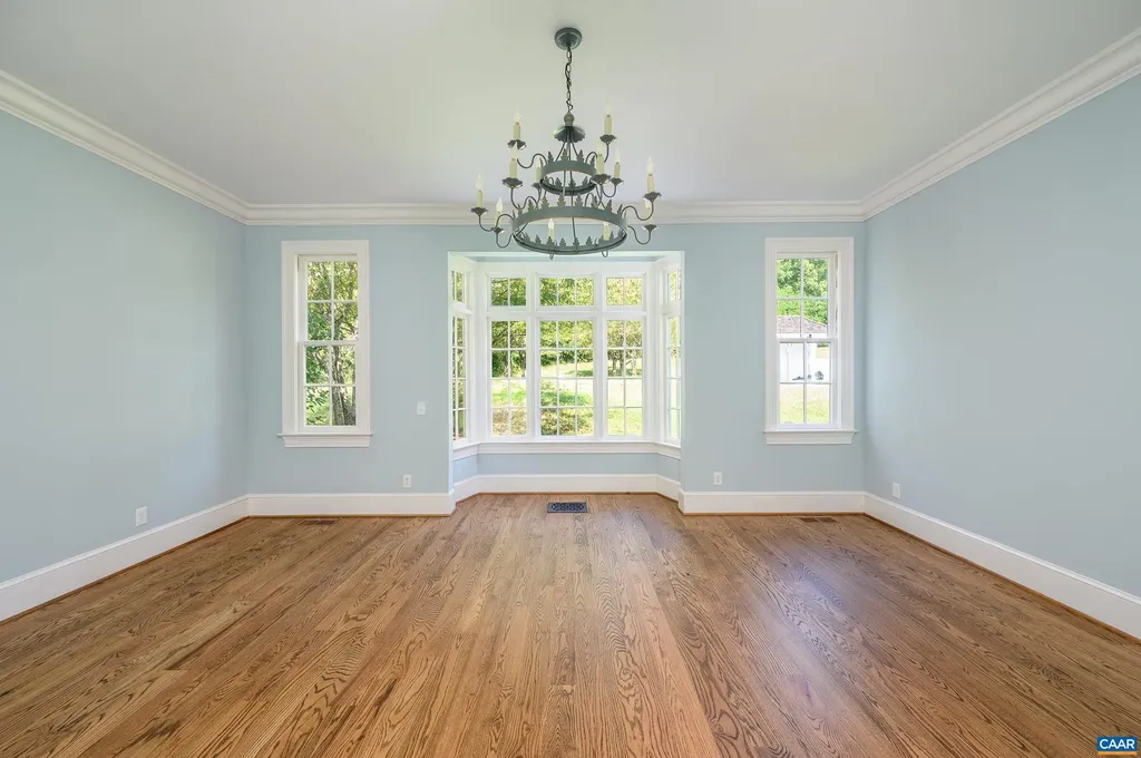 2405 Coopers Lane Charlottesville VA 22902