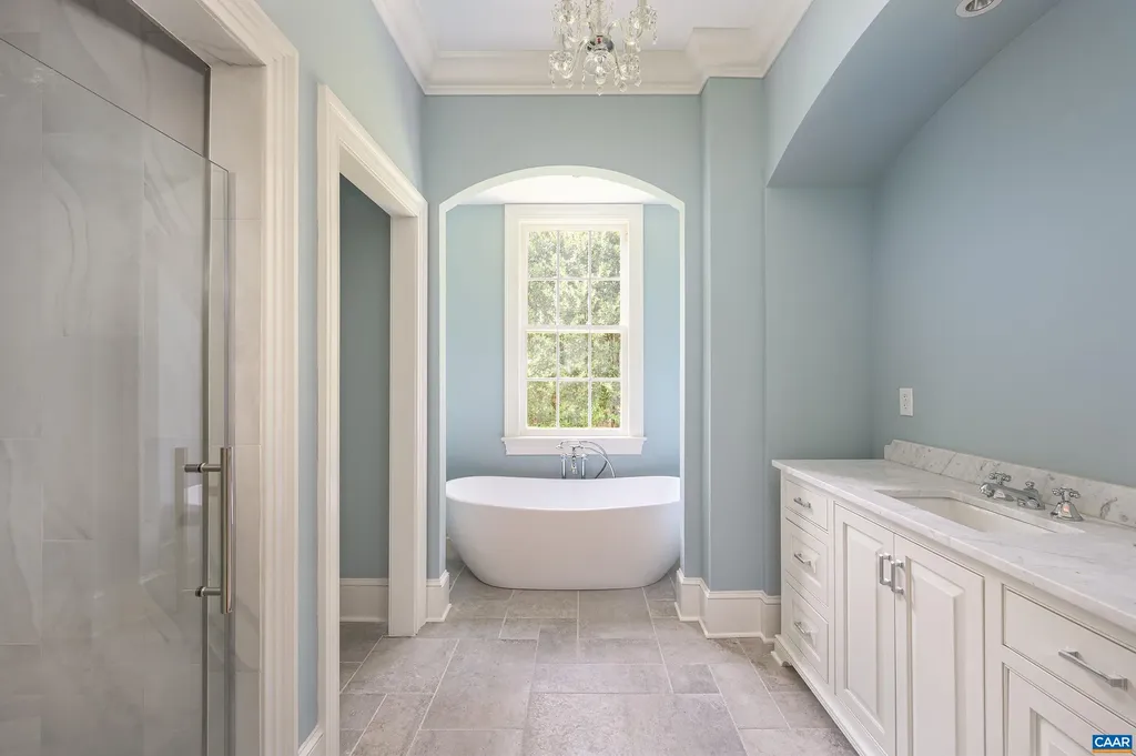 2405 Coopers Lane Charlottesville VA 22902