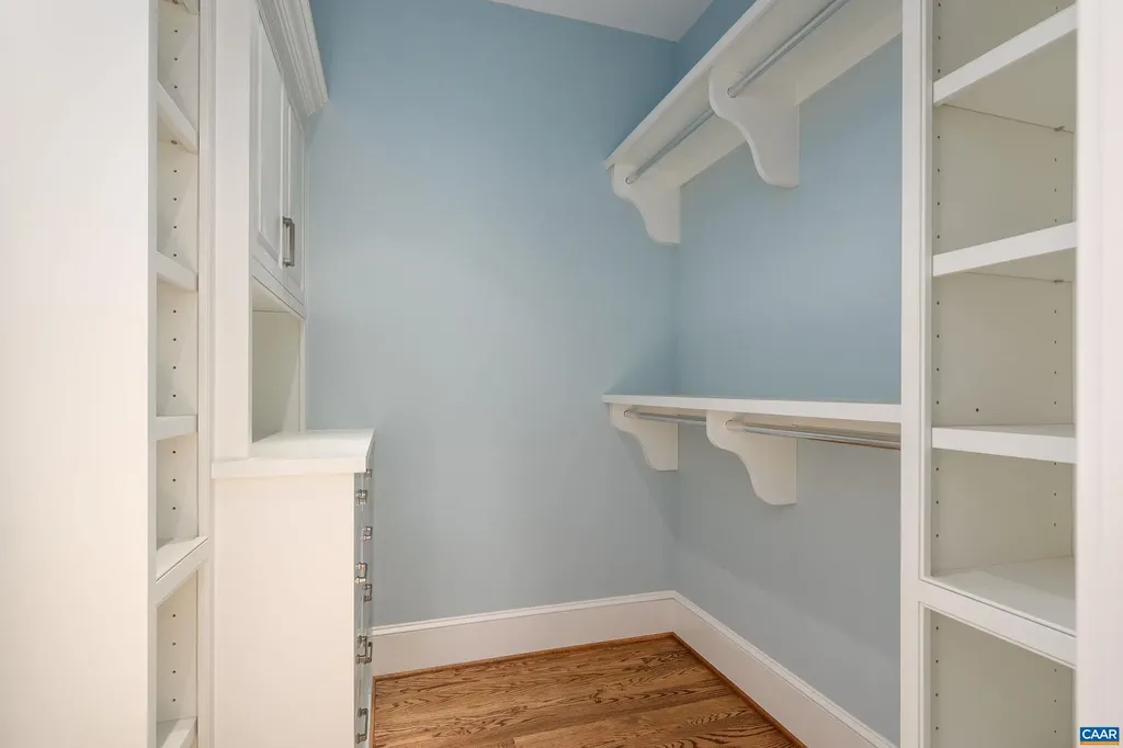 2405 Coopers Lane Charlottesville VA 22902