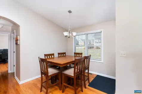 202 Bartley Street Dayton VA 22821