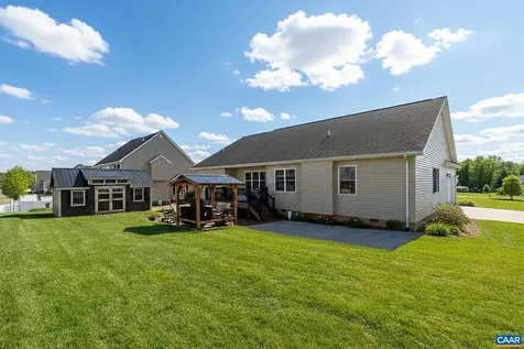 202 Bartley Street Dayton VA 22821