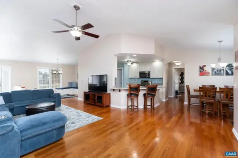 202 Bartley Street Dayton VA 22821