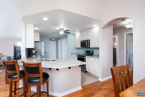 202 Bartley Street Dayton VA 22821