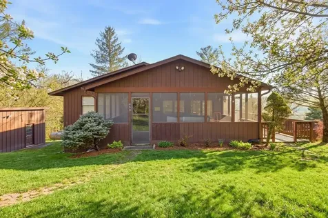 455 Woodside Drive Rileyville VA 22650