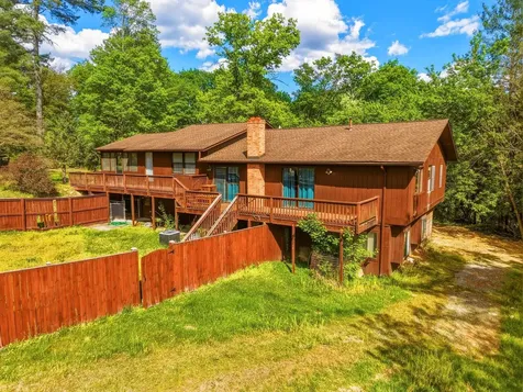 455 Woodside Drive Rileyville VA 22650