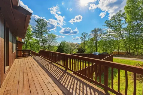 455 Woodside Drive Rileyville VA 22650
