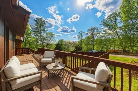 455 Woodside Drive Rileyville VA 22650