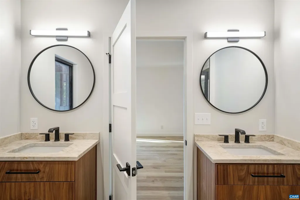 2482 Schelford Farm Road Charlottesville VA 22901