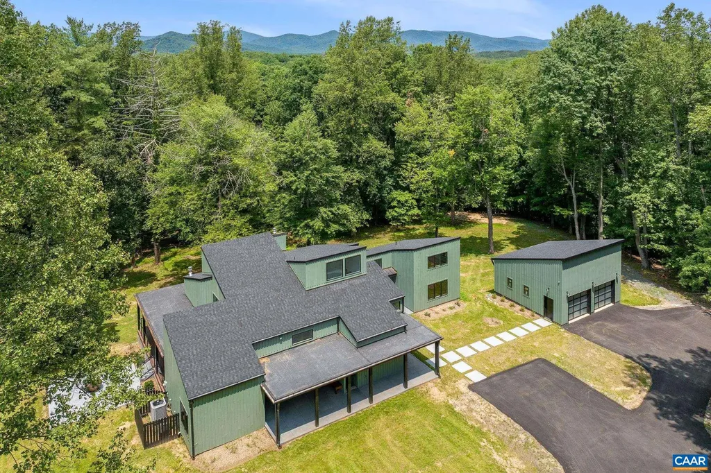 2482 Schelford Farm Road Charlottesville VA 22901