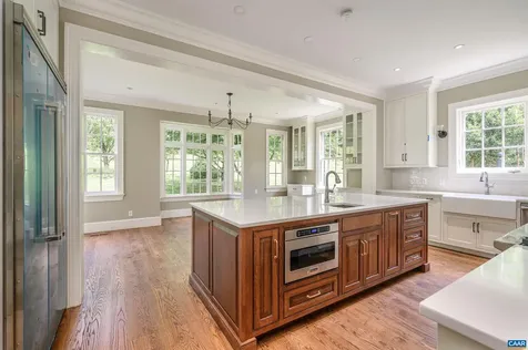 2621 Coopers Lane Charlottesville VA 22902