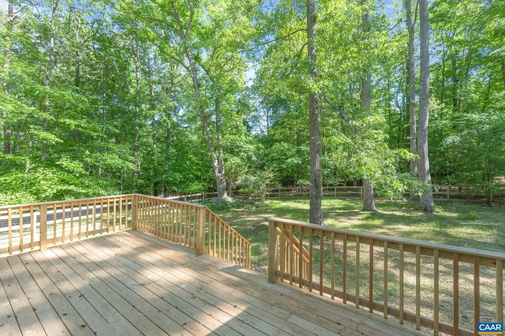 3 Piedmont Lane Palmyra VA 22963