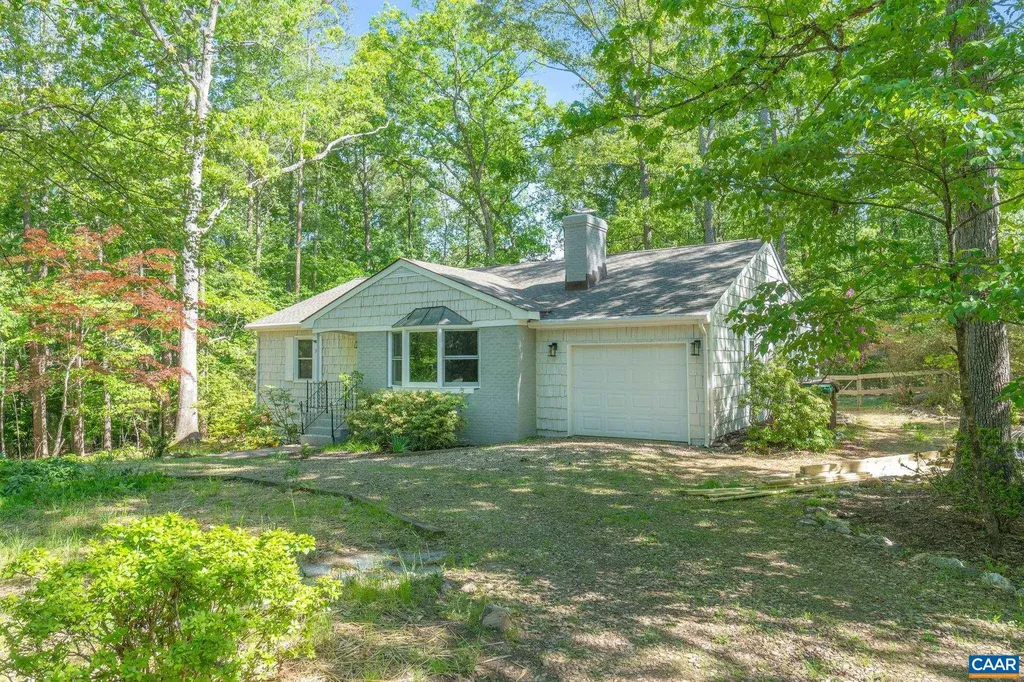 3 Piedmont Lane Palmyra VA 22963