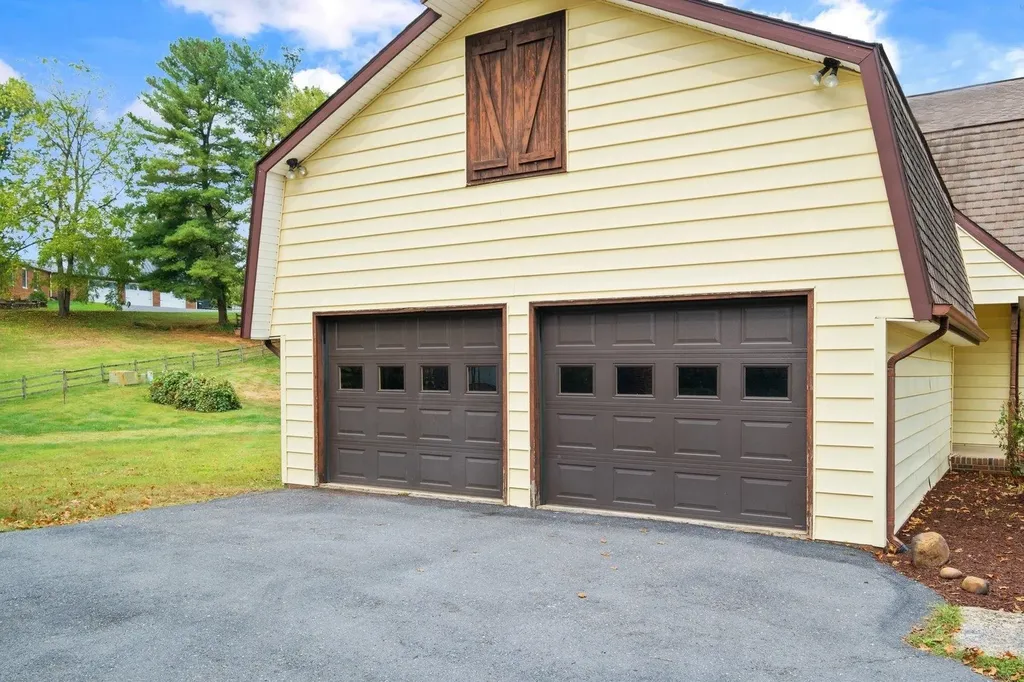 103 Holly Hill Drive Bridgewater VA 22812