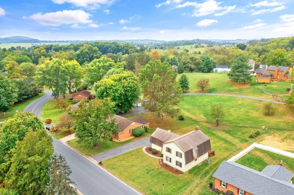 103 Holly Hill Drive Bridgewater VA 22812