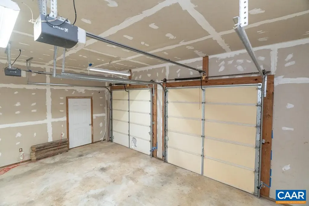 112 Pines Lane Shipman VA 22971