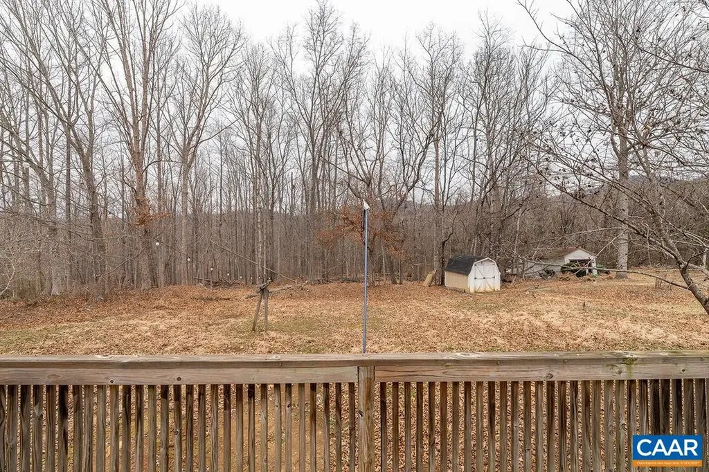 112 Pines Lane Shipman VA 22971