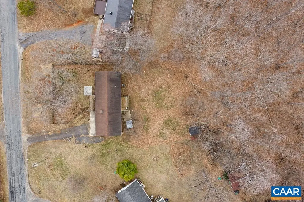 112 Pines Lane Shipman VA 22971