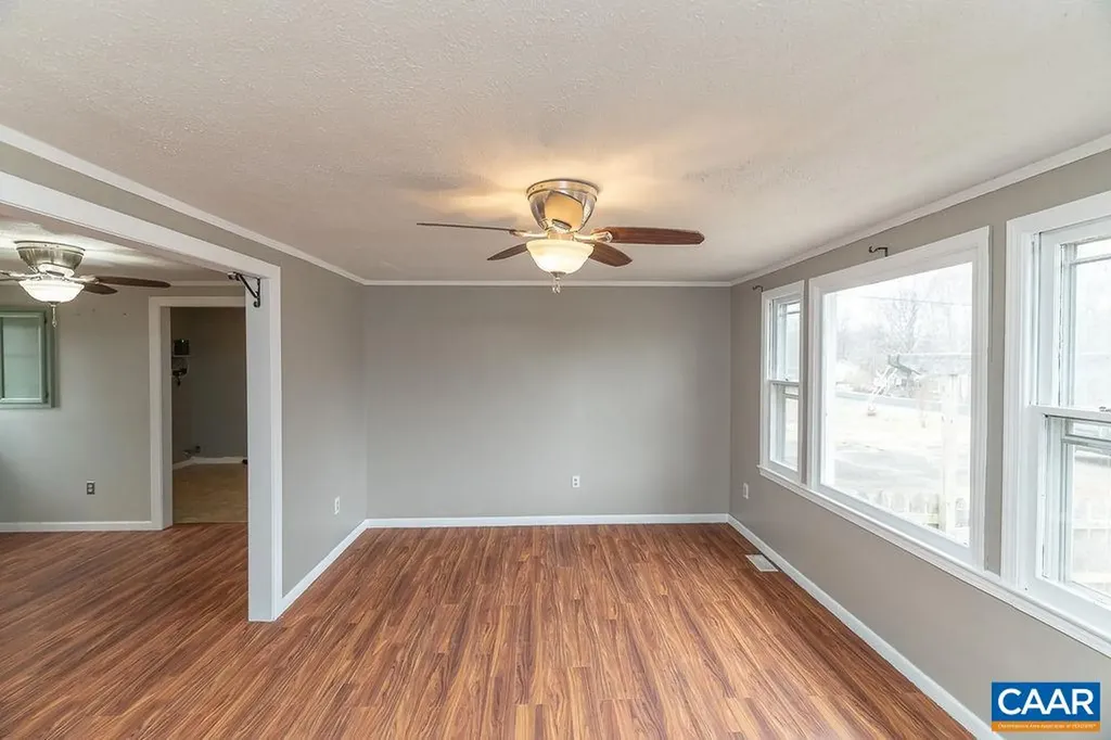 112 Pines Lane Shipman VA 22971