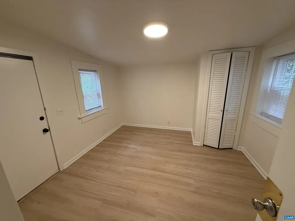 140 Valley Road Charlottesville VA 22903