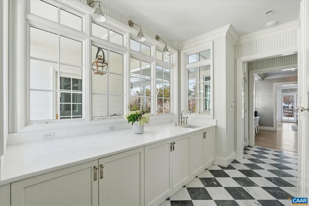 4018 Fairway Drive Keswick VA 22947