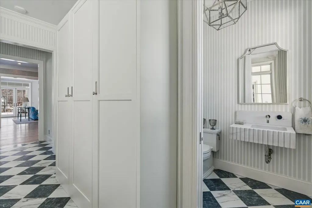 4018 Fairway Drive Keswick VA 22947