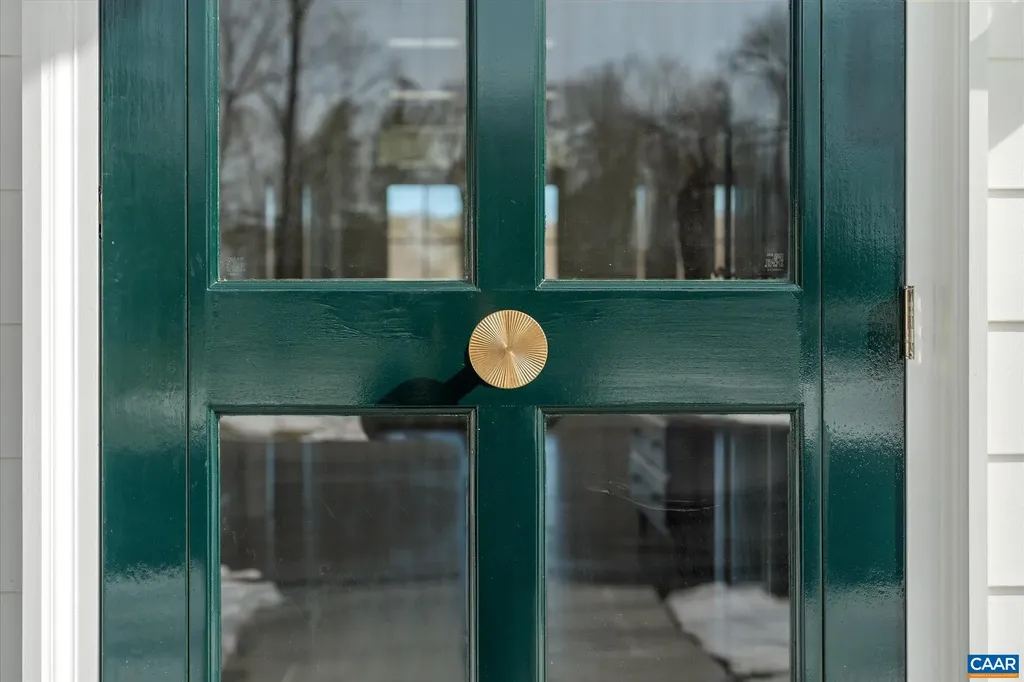 4018 Fairway Drive Keswick VA 22947