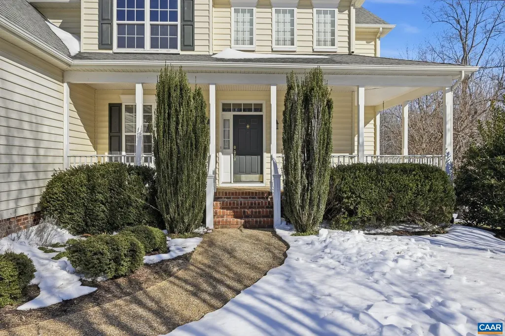 376 Lake Drive Ruckersville VA 22968