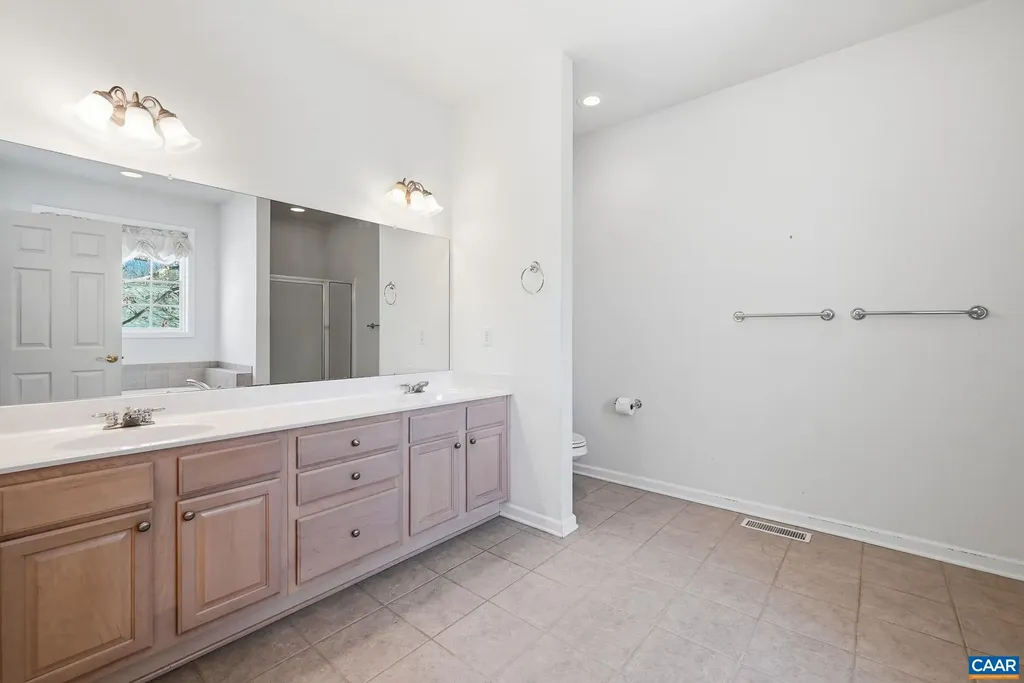 376 Lake Drive Ruckersville VA 22968