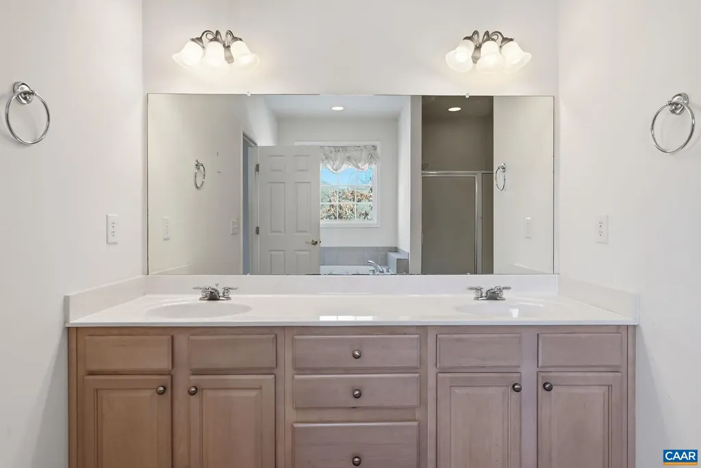 376 Lake Drive Ruckersville VA 22968