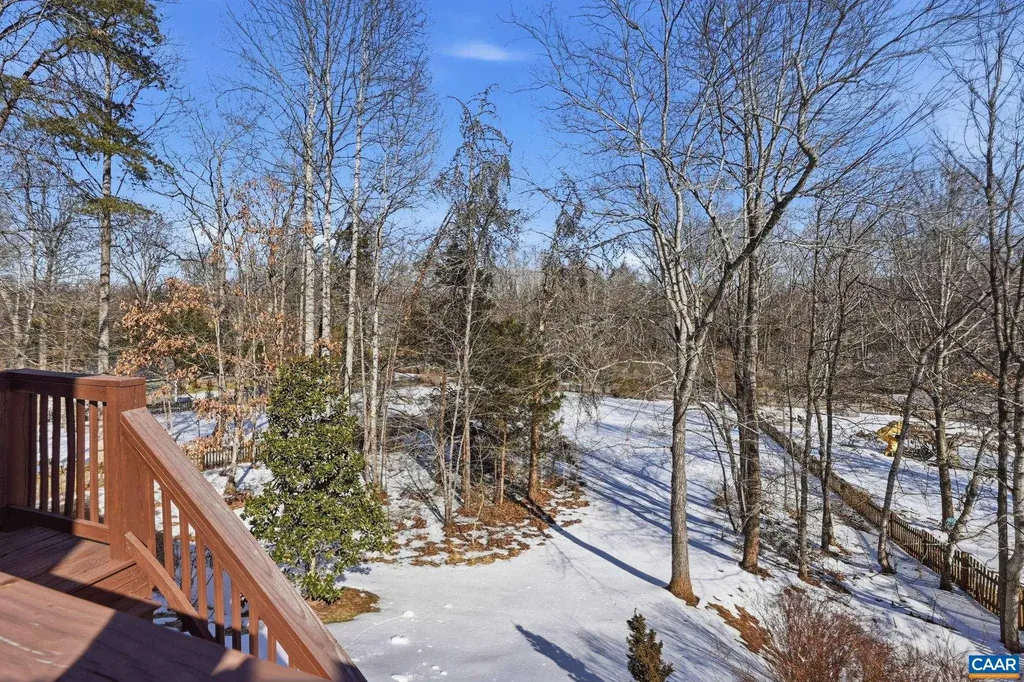 376 Lake Drive Ruckersville VA 22968