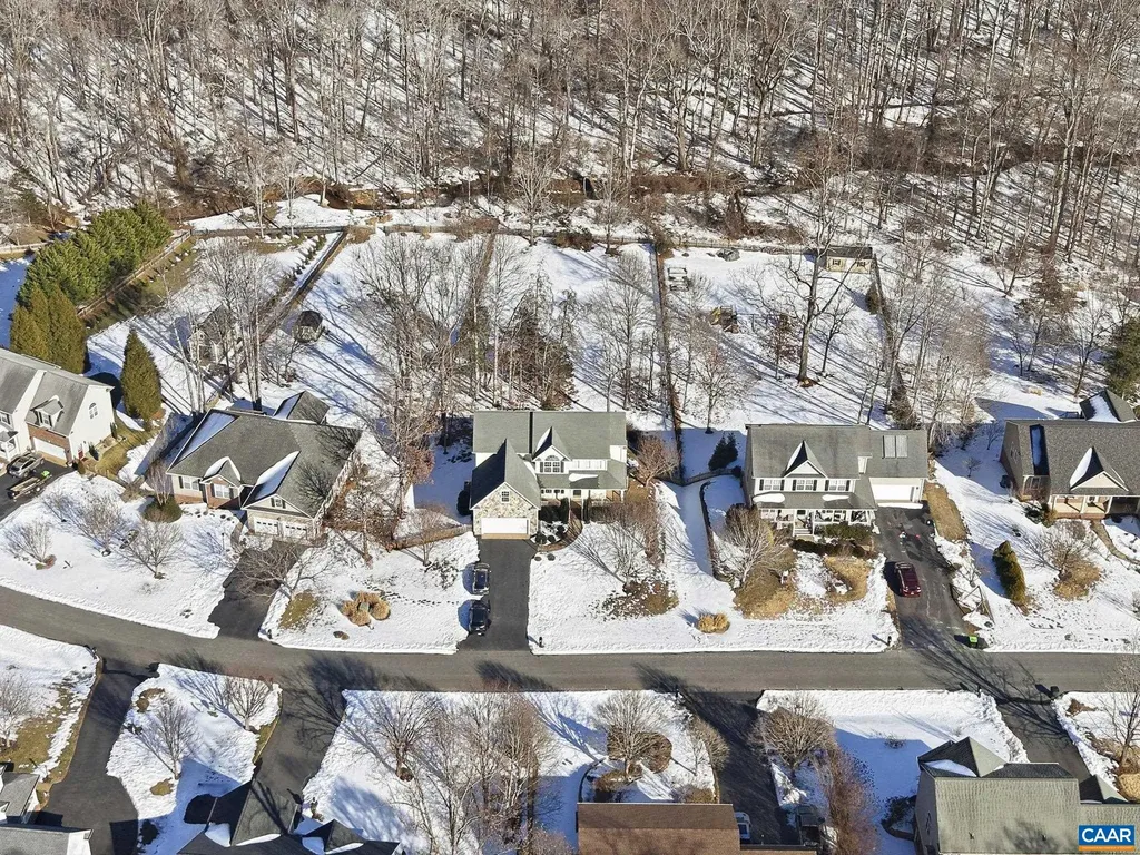 376 Lake Drive Ruckersville VA 22968