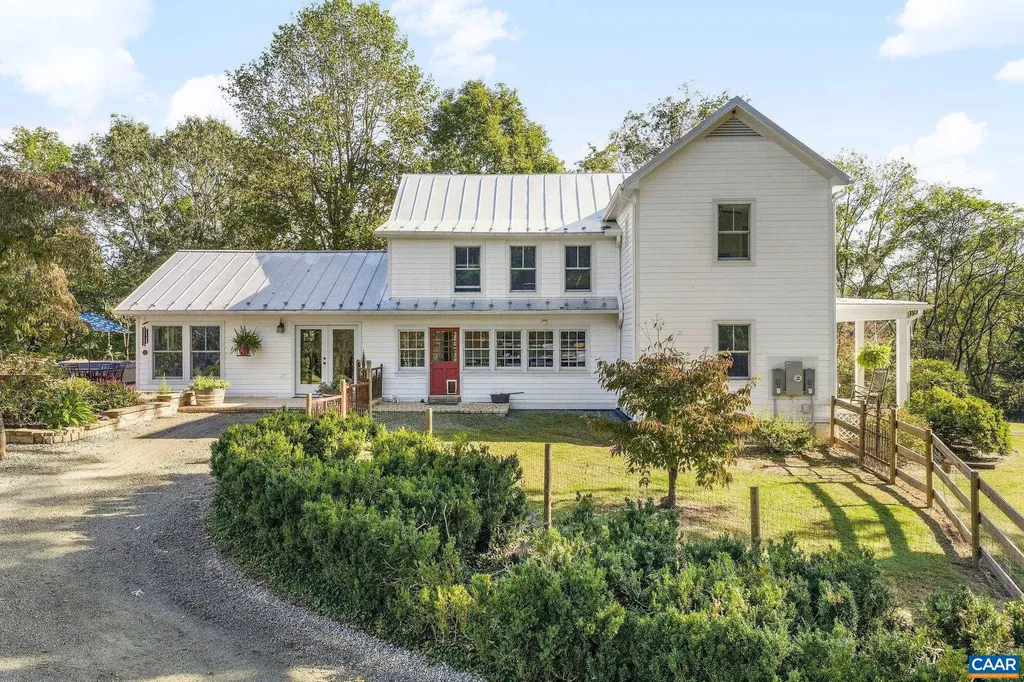 2402 Rock Branch Lane North Garden VA 22959